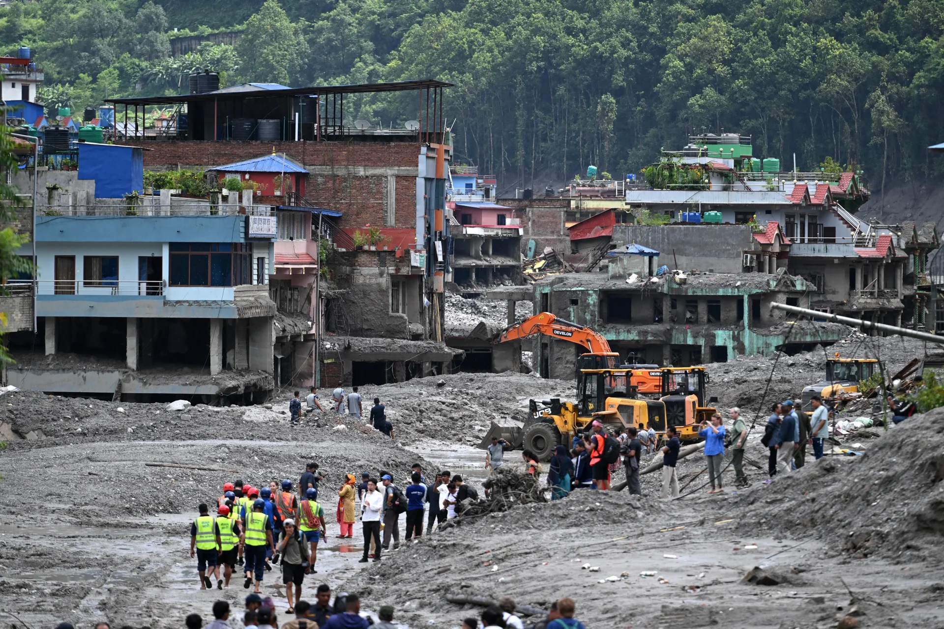 ONU Pede 49,6 Milhões de Dólares para Apoiar Vítimas no Nepal