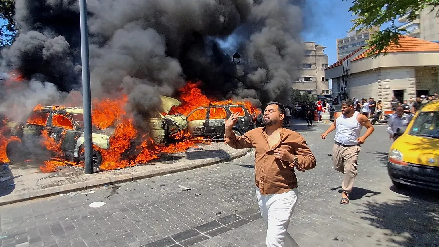 Israel Retoma Ataques no Sul do Líbano e Ordena Retirada de Moradores