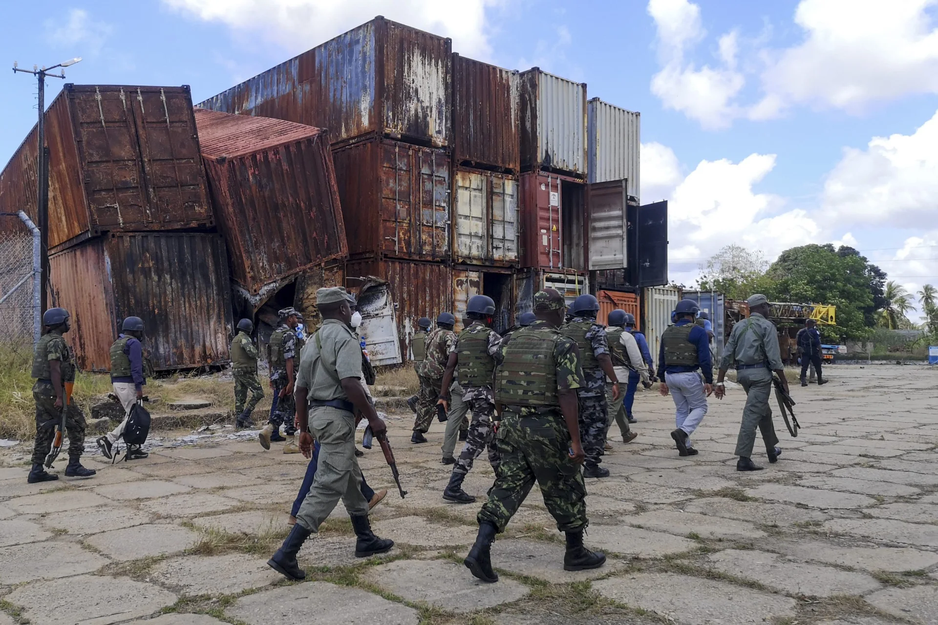 Niassa: Forças de Defesa Negam Expansão do Terrorismo na Região