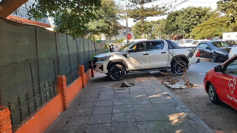 Maputo Steps Up Enforcement Against Pavement Parking