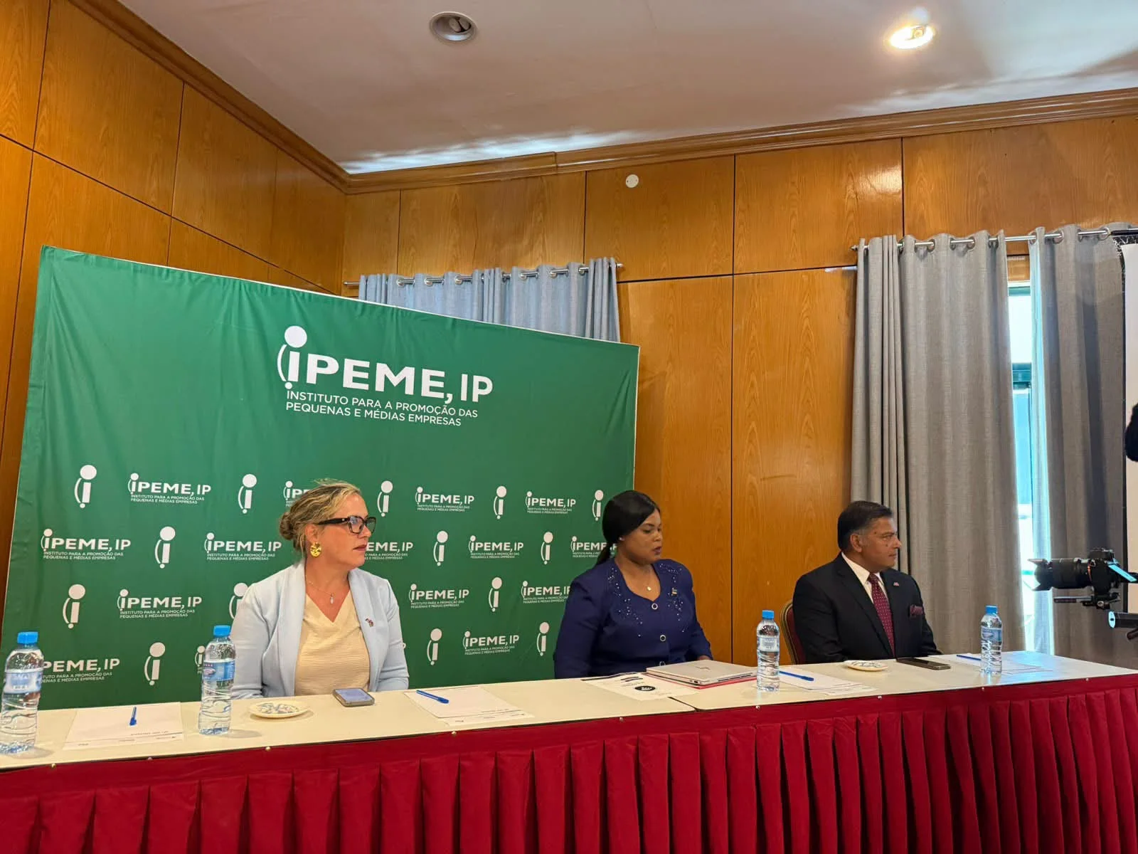 Canada Funds Project to Support 200 Businesses in Mozambique