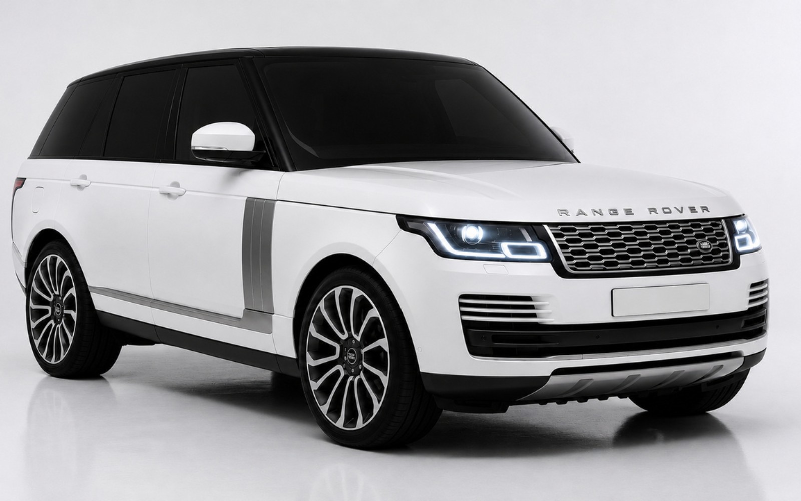 Land Rover Range Rover L460 2026 disponível para aluguer com motorista em Maputo